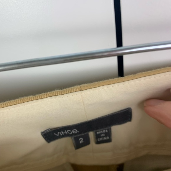 Vince Size 2 Cuffed Khaki Shorts Stretch Roll Tab - Picture 4 of 5